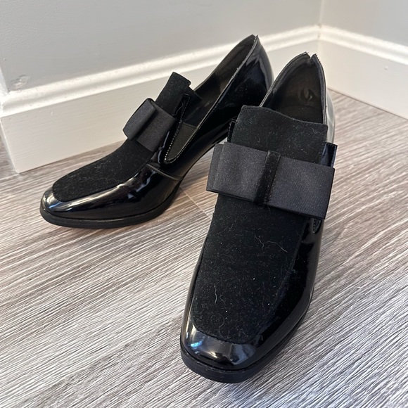 Block Heel with Bow - Picture 1 of 5